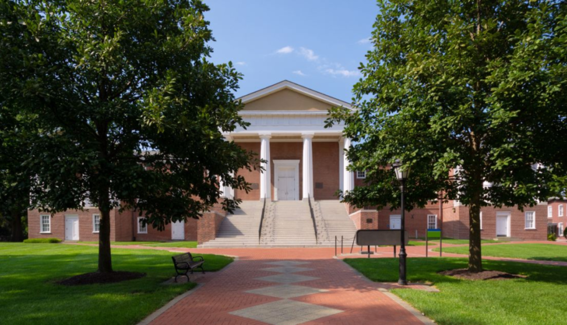 Old College Hall at the University of Delaware